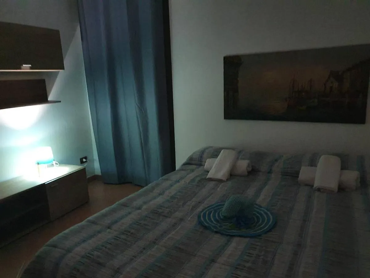 Al Cortile Di Maqueda Apartment Palermo Italy